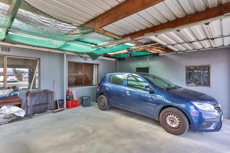 4 Bedroom Property for Sale in Strandfontein Village Western Cape